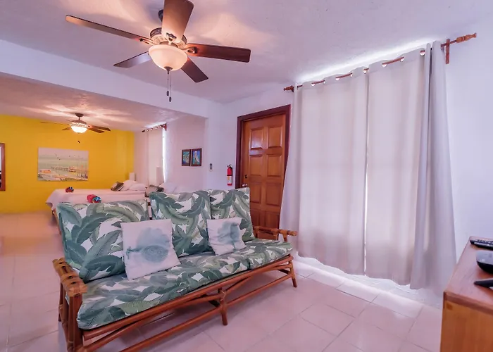 Seven Seas Adults Only Hotel 3*